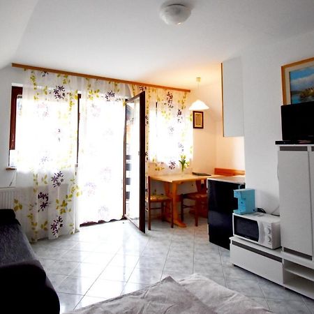 Apartment Kolman Бохінь Екстер'єр фото